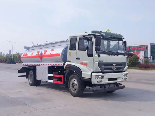 楚飛牌CLQ5160GYY5ZZ型運油車